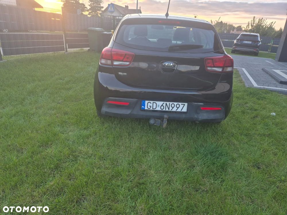 Kia Rio 1.4 M - 5