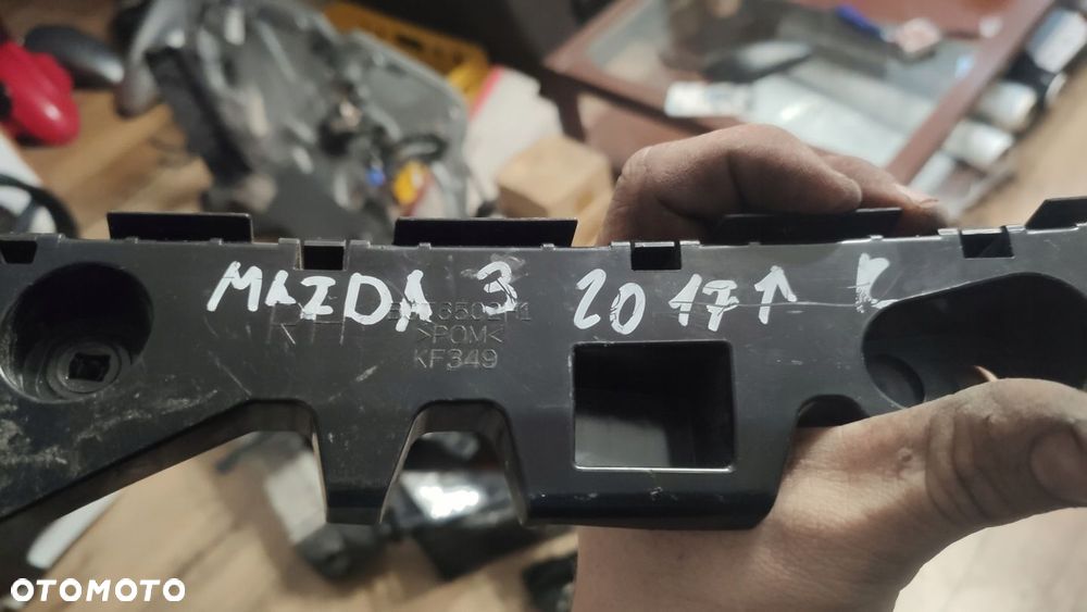 ŚLIZG LEWY PRAWY TYŁ KPL MAZDA 3 13- BM H/B - 3