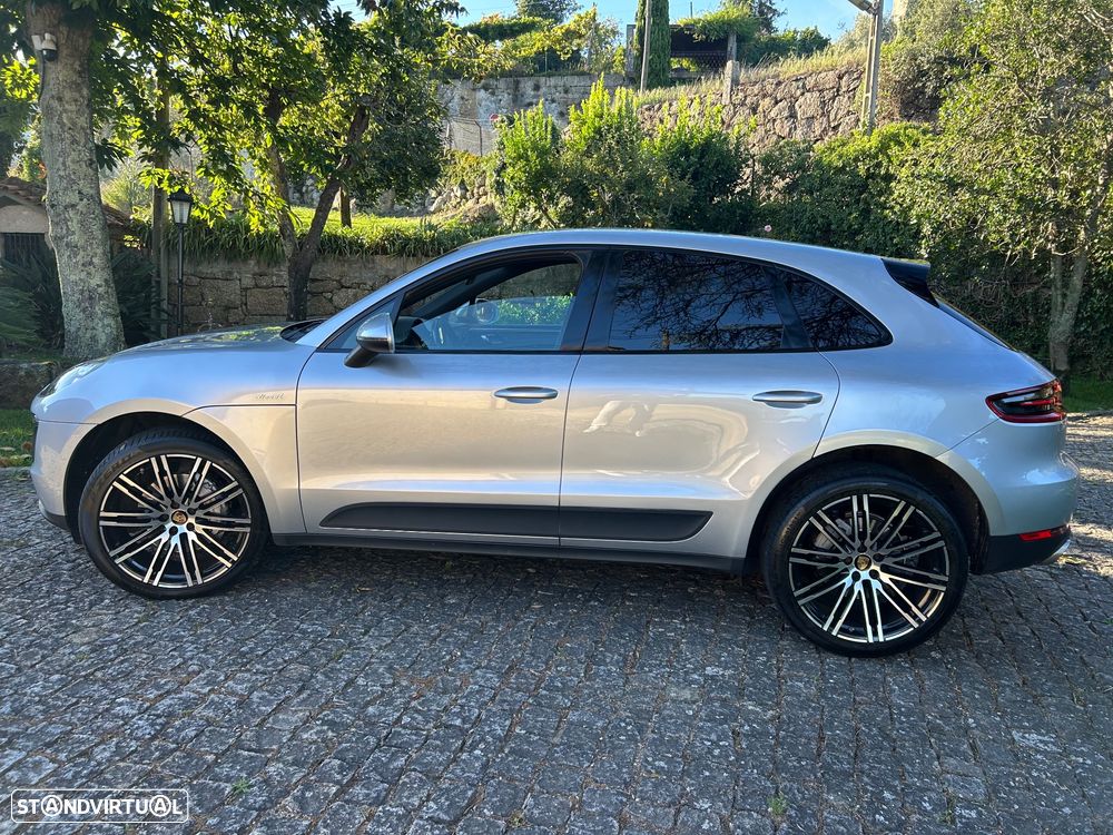 Porsche Macan - 4