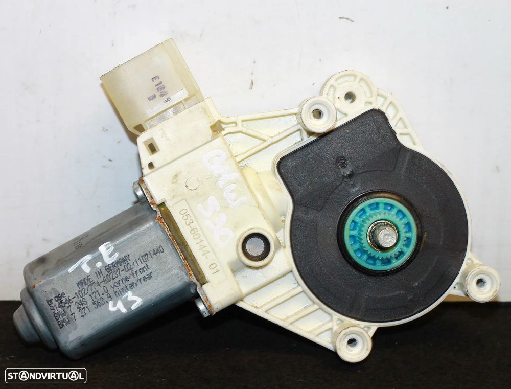 MOTOR ELEVATÓRIO DO VIDRO TRASEIRO ESQUERDO BMW 530 - 2