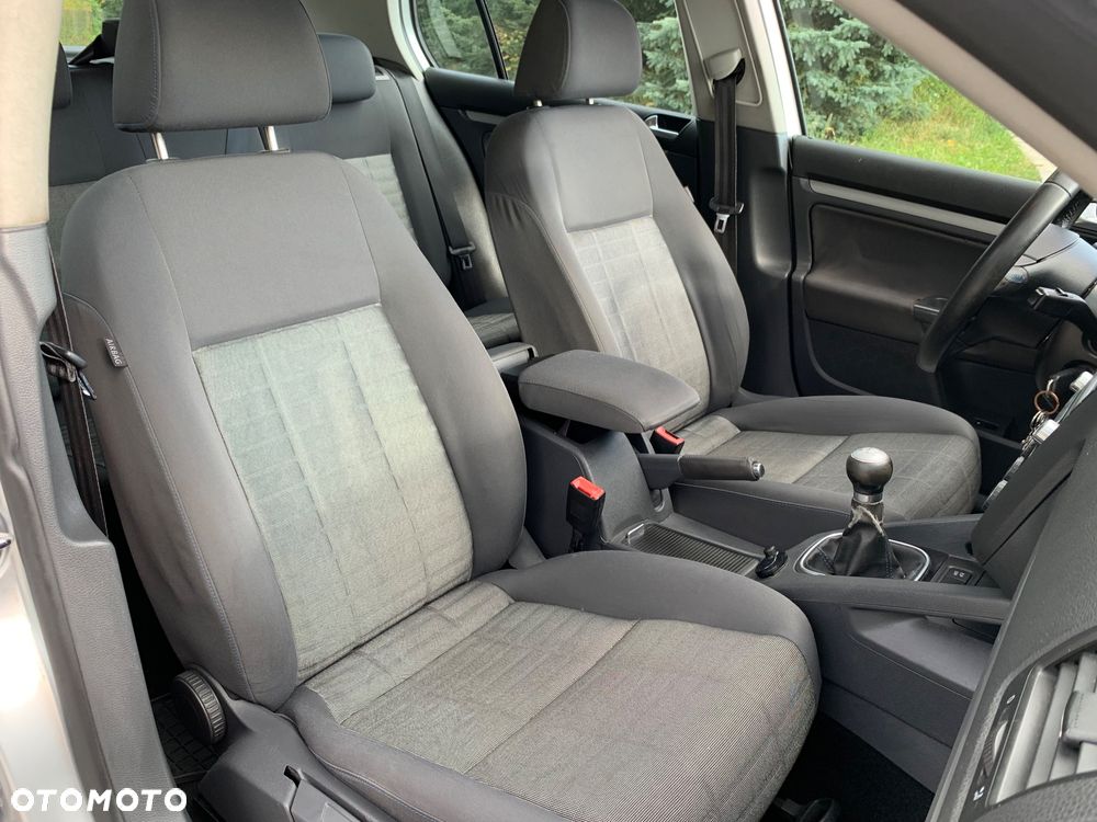 Volkswagen Golf 1.9 TDI Tour Edition - 24