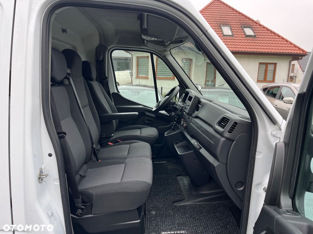 Renault Master - 10