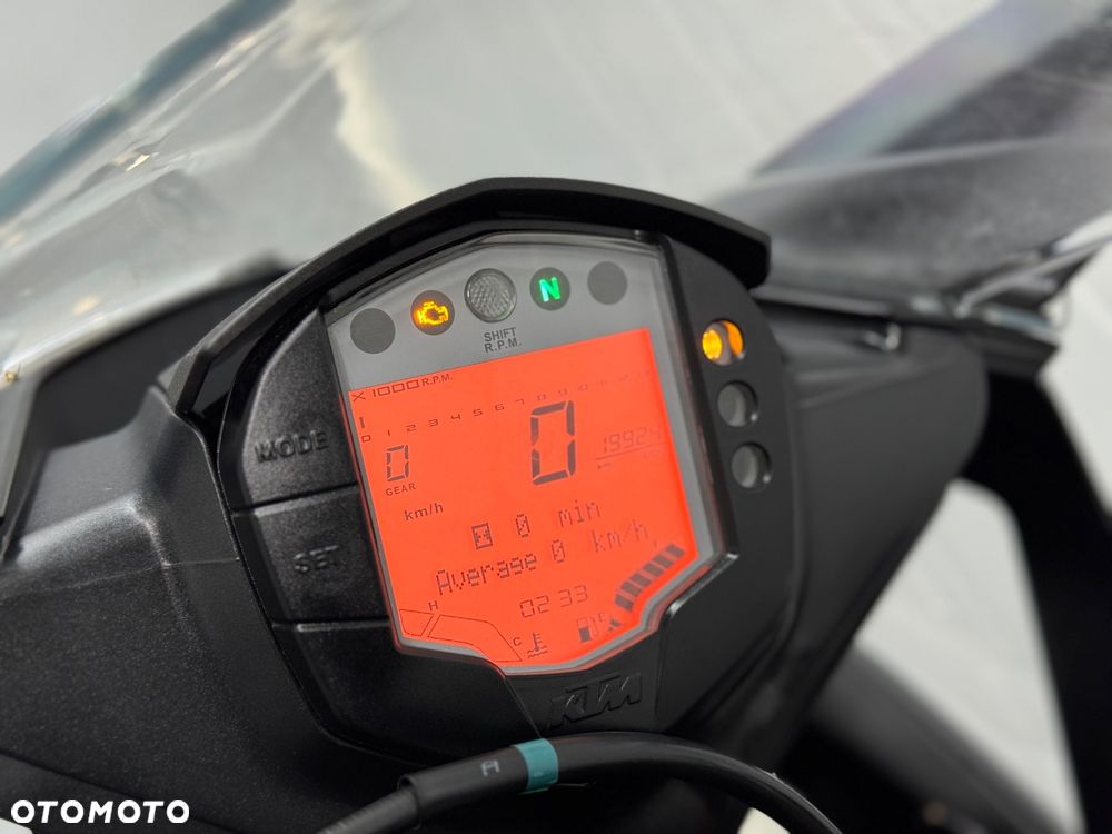 KTM RC 125 - 19