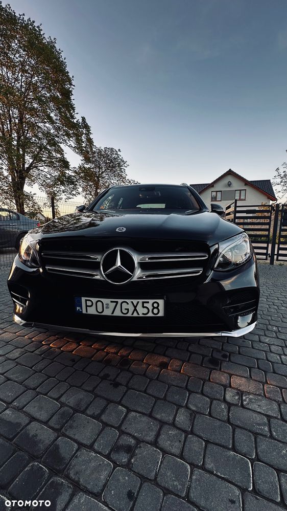 Mercedes-Benz GLC - 26