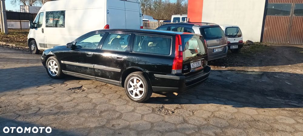 Volvo V70 - 1