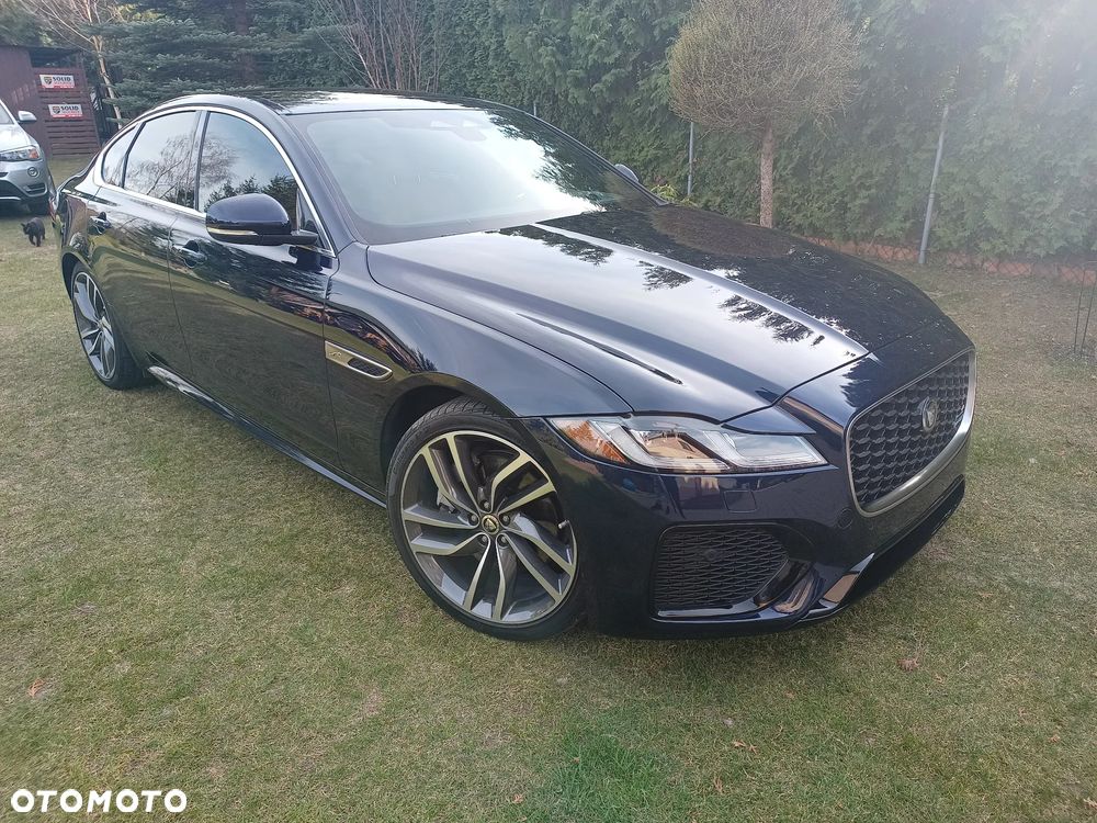 Jaguar XF P250 R-Dynamic SE - 30