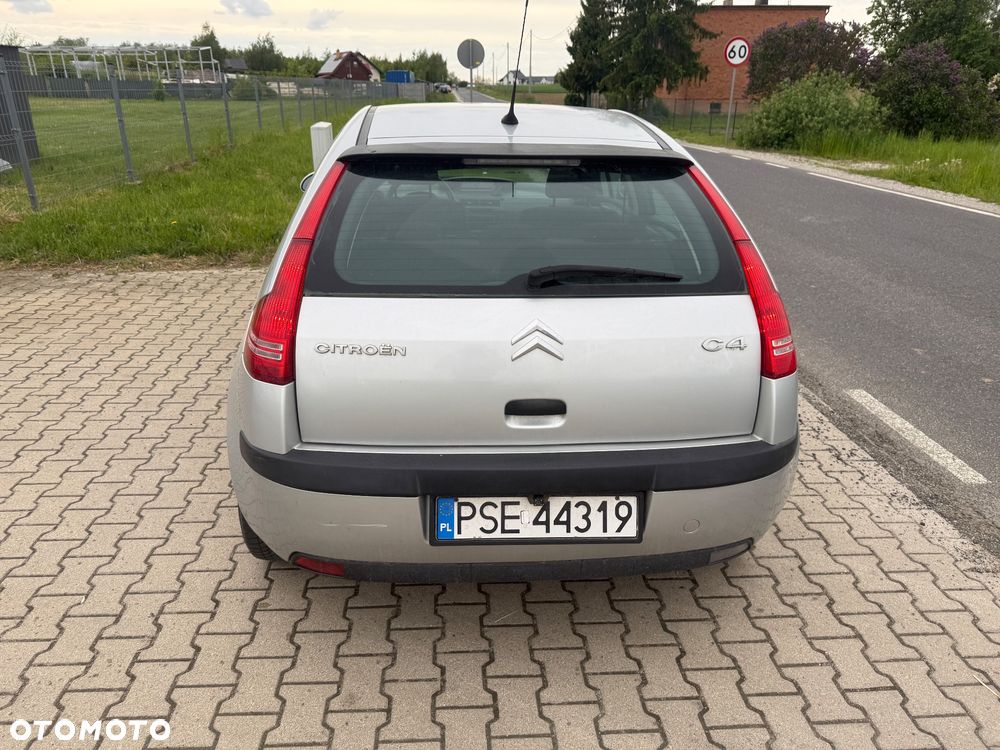 Citroën C4 1.6 HDi Equilibre - 6