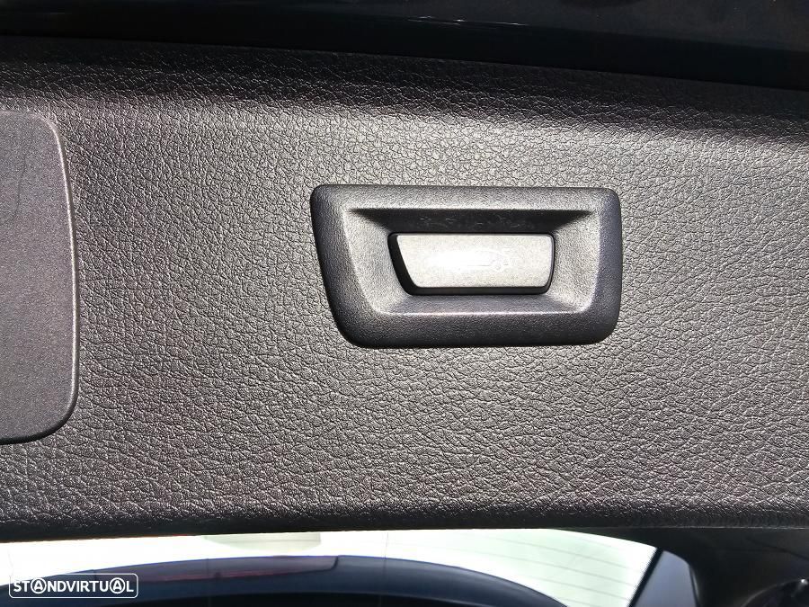 BMW 225xe Active Tourer Advantage - 22