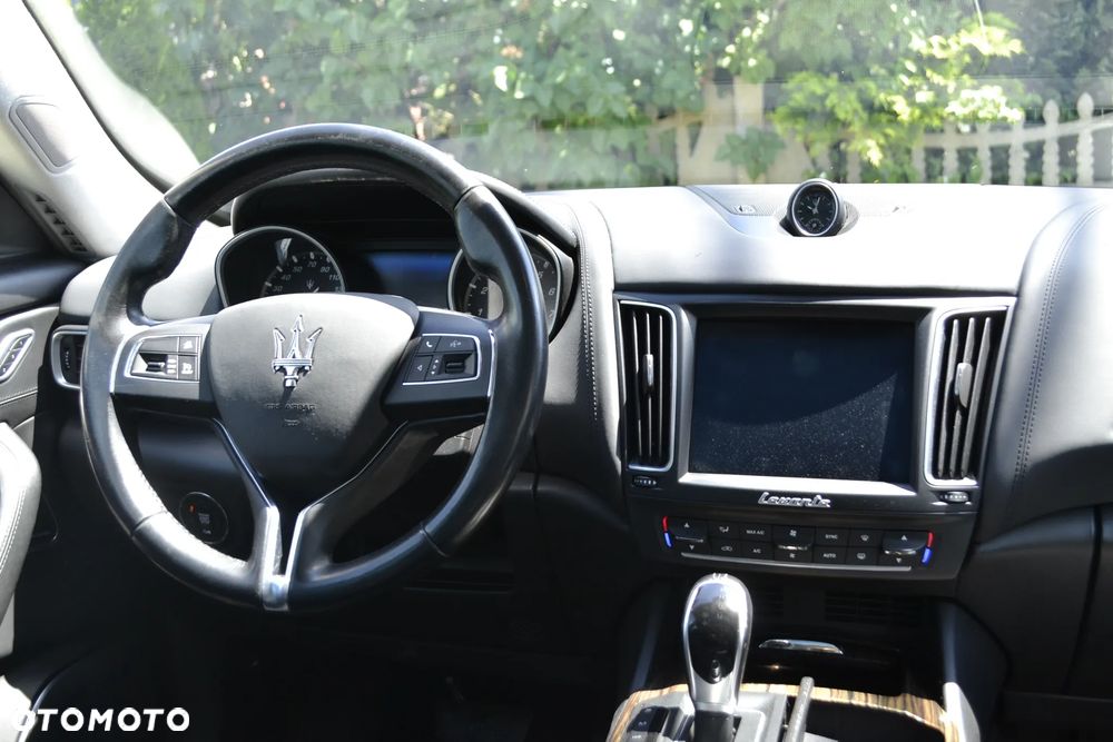 Maserati Levante - 37