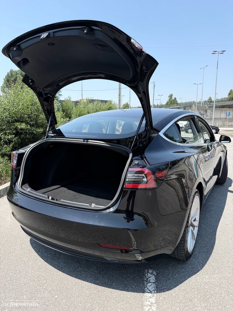 Tesla Model 3 Standard Range Plus RWD - 4