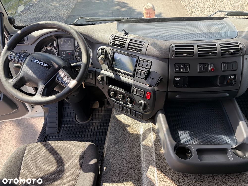 DAF CF 330 FA - 10