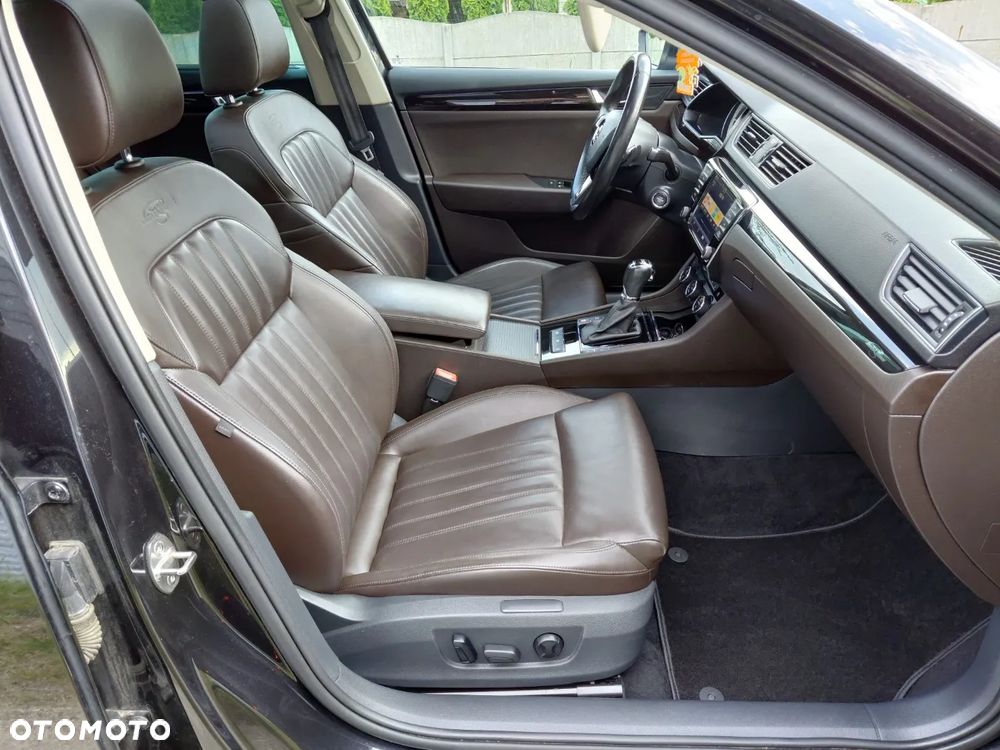 Skoda Superb 2.0 TDI DSG L&K - 20