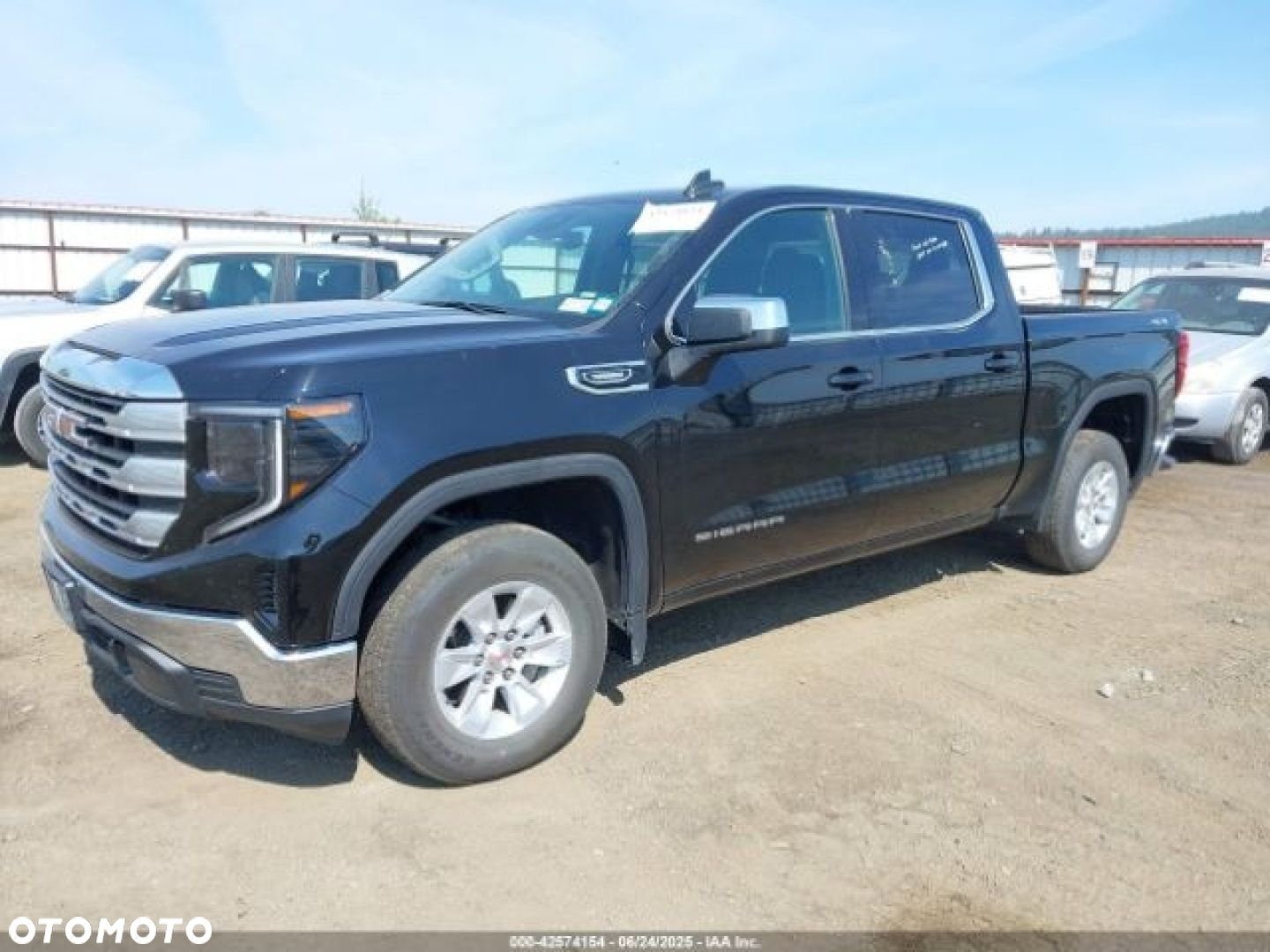 GMC Sierra - 2