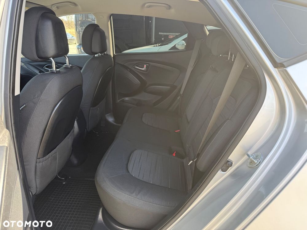 Hyundai ix35 1.7 CRDi 2WD blue Finale - 19