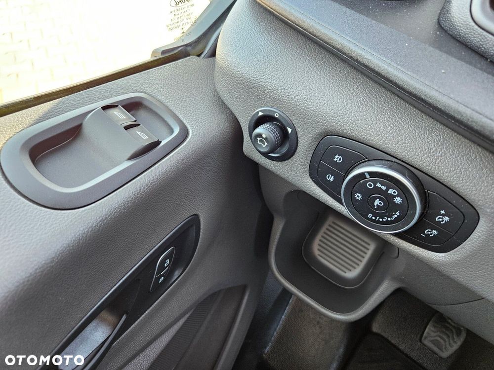 Ford transit Lift L3H2 *54999zł NETTO* 2,0TdCi/170KM - 21