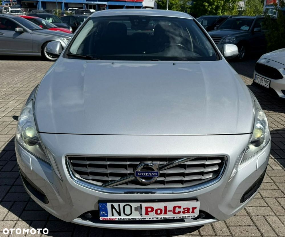 Volvo S60 - 4