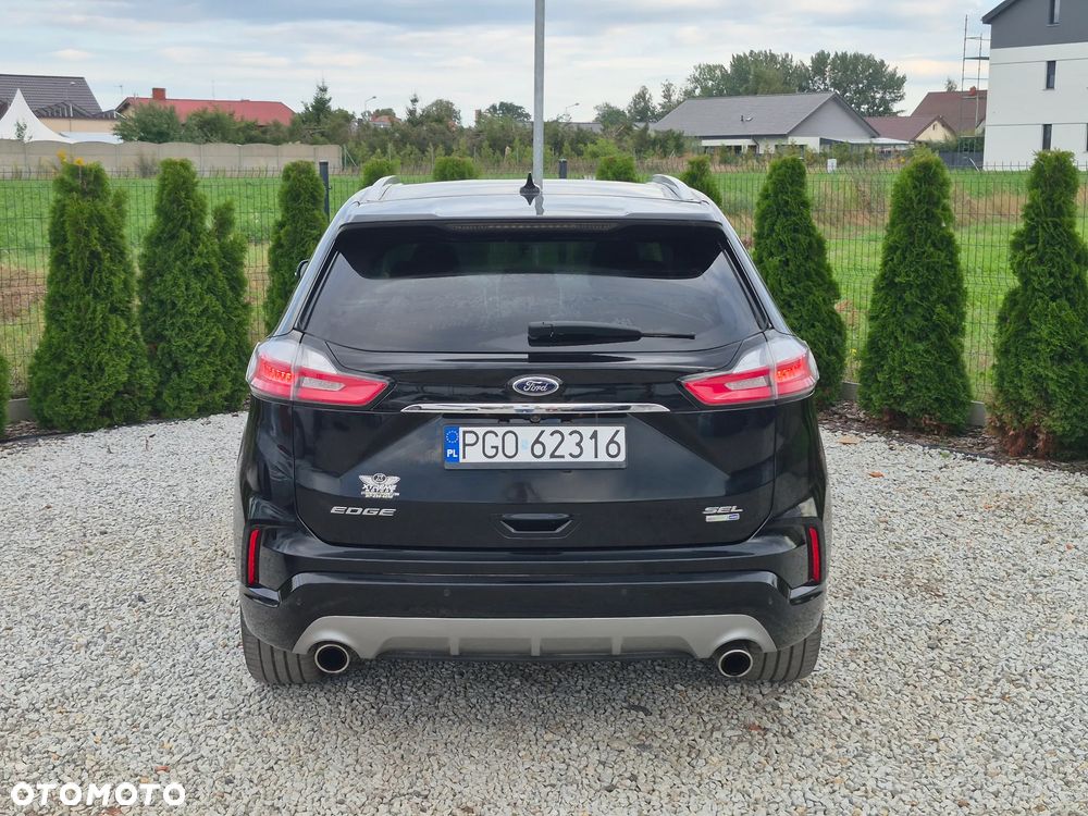 Ford Edge - 10