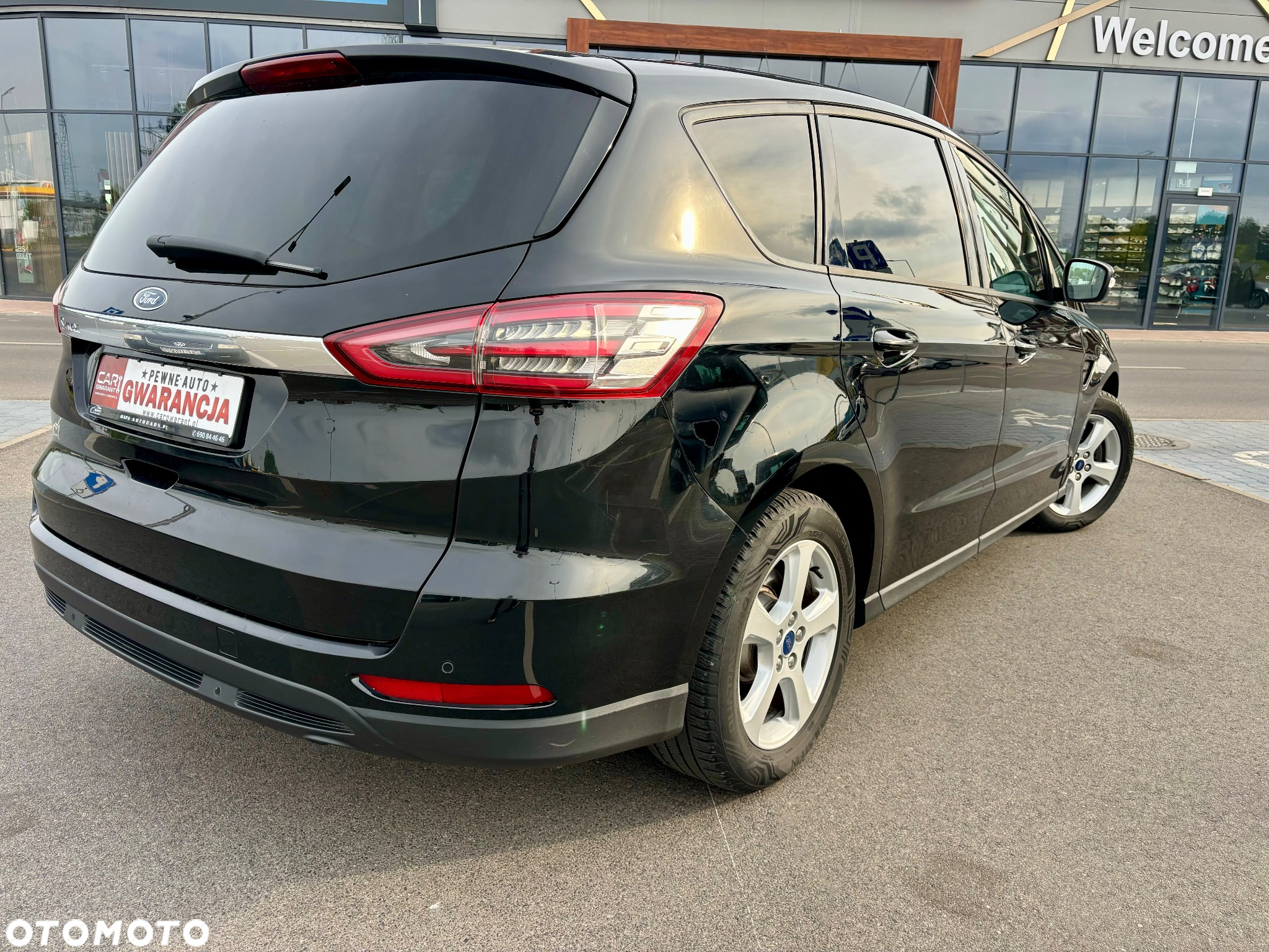 Ford S-Max - 4