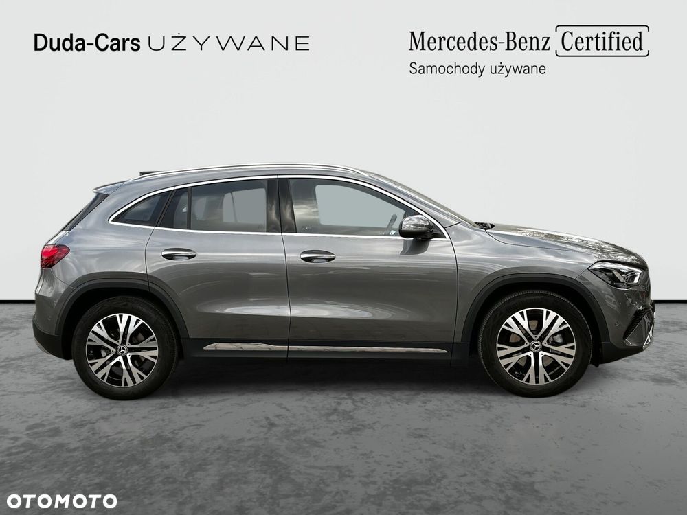 Mercedes-Benz GLA 200 d Progressive 8G-DCT - 5