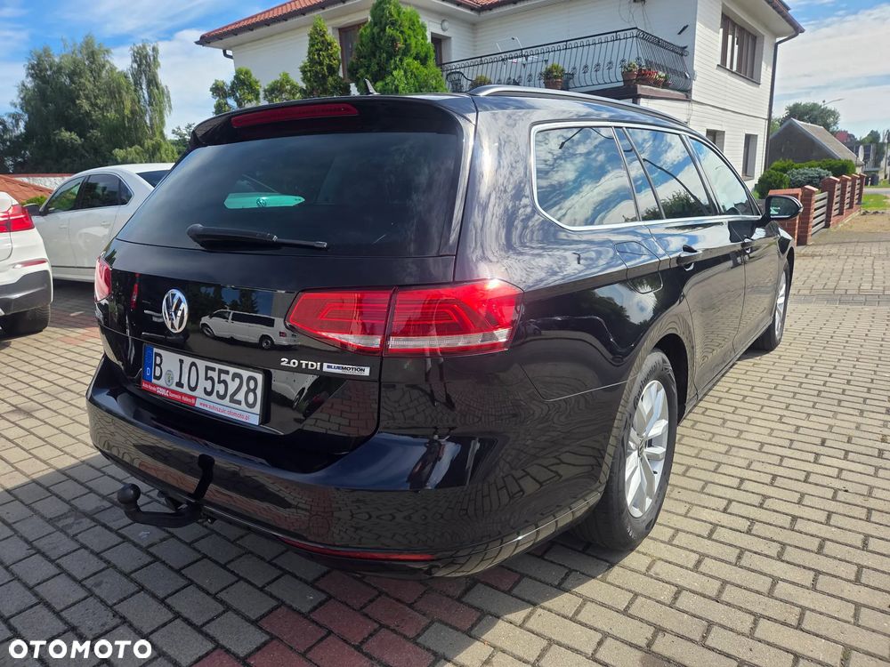Volkswagen Passat 2.0 TDI (BlueMotion Technology) Comfortline - 3