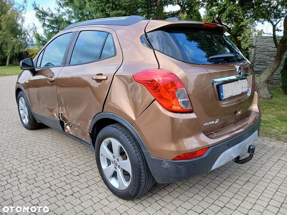 Opel Mokka X 1.6 Essentia S&S - 4
