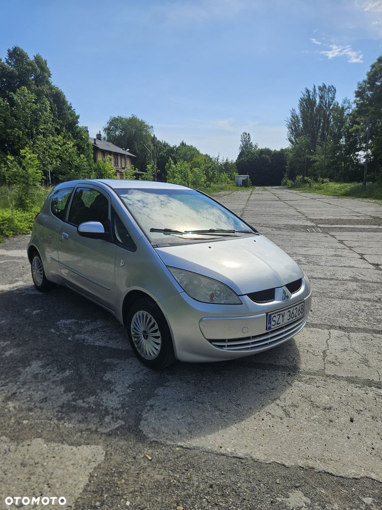 Mitsubishi Colt - 2