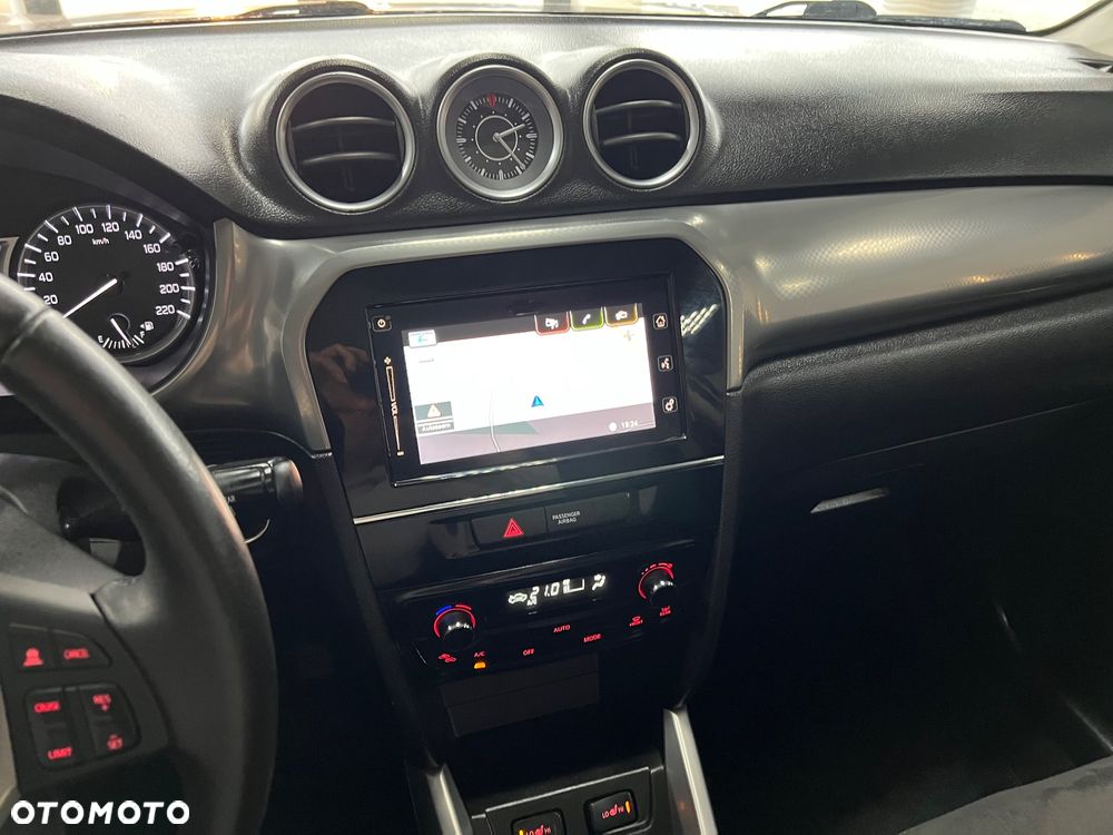 Suzuki Vitara - 14