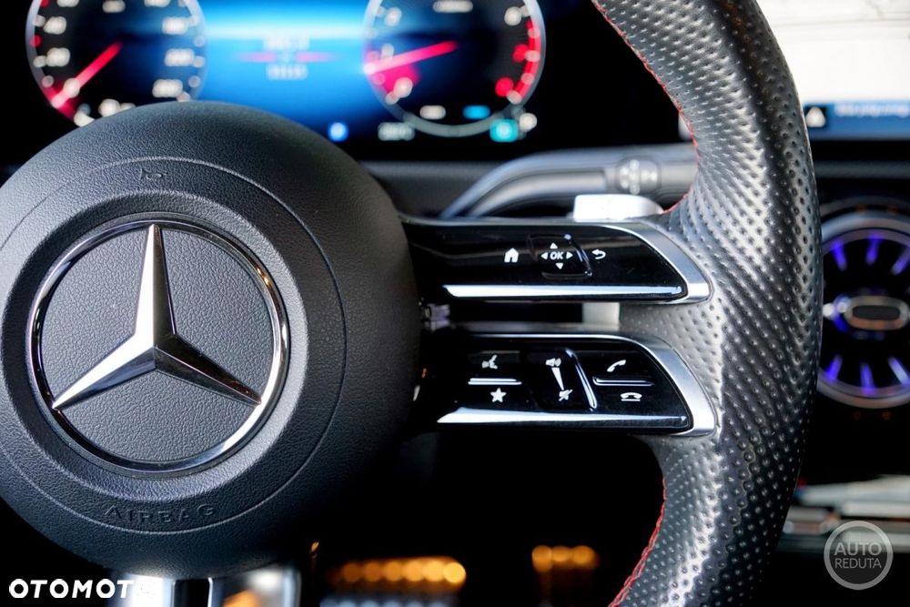 Mercedes-Benz CLA 200 AMG Line 7G-DCT - 39