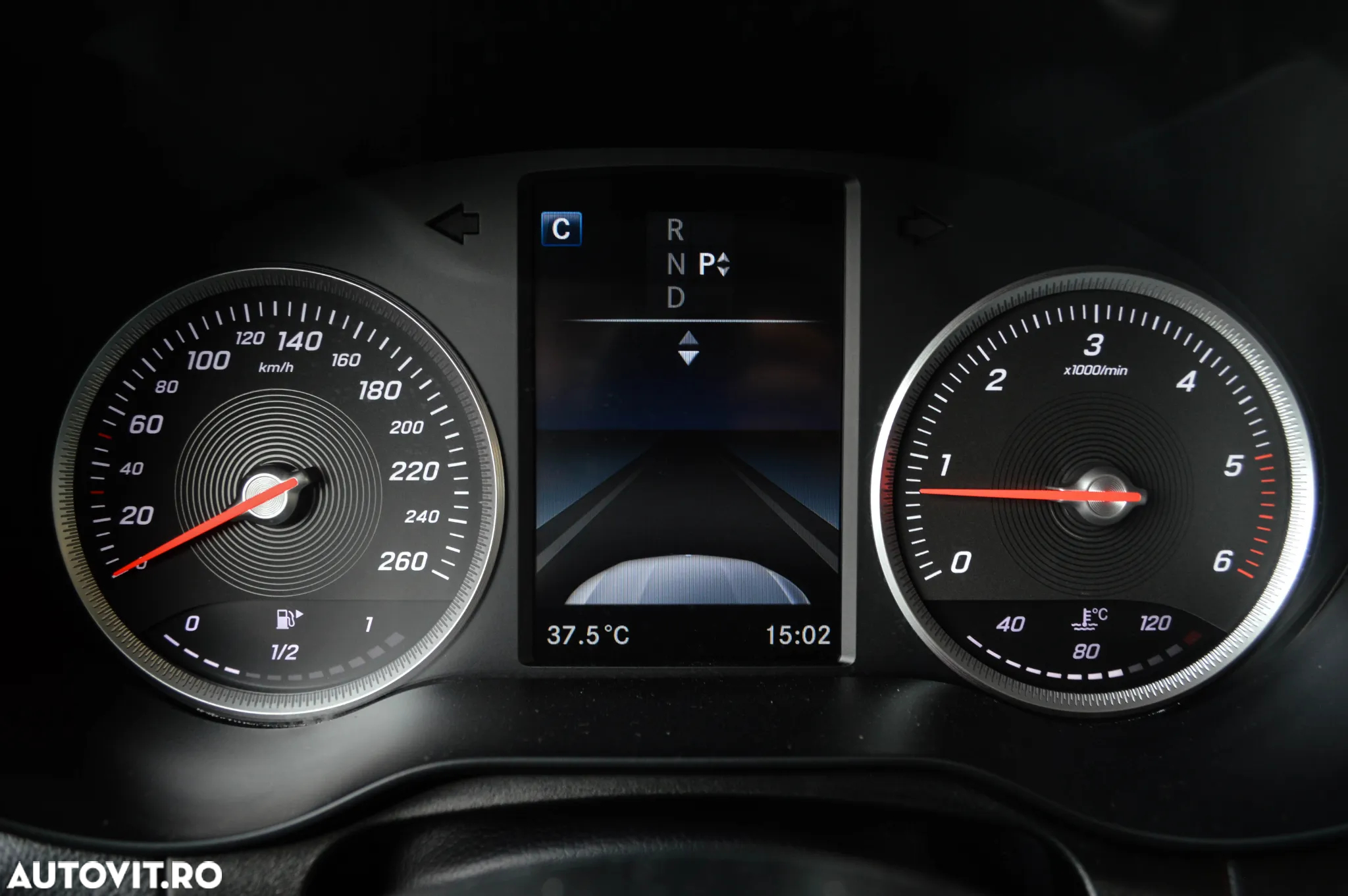 Mercedes-Benz GLC Coupe 250 d 4Matic 9G-TRONIC - 8