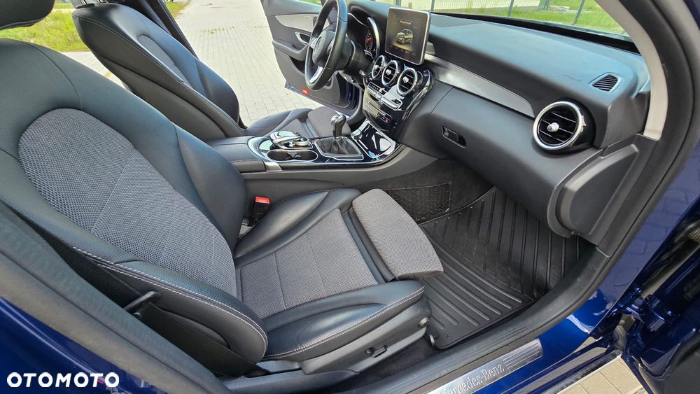 Mercedes-Benz Klasa C 220 (BlueTEC) d Avantgarde - 19