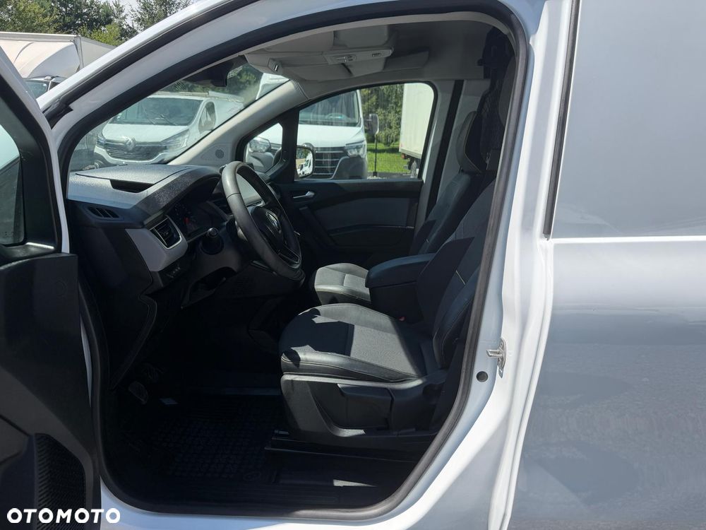 Renault Kangoo /NAJBOGATSZA WERSJA / LED/ NAVI / TABLET / KAMERA / KEY LESS / FV23% - 13