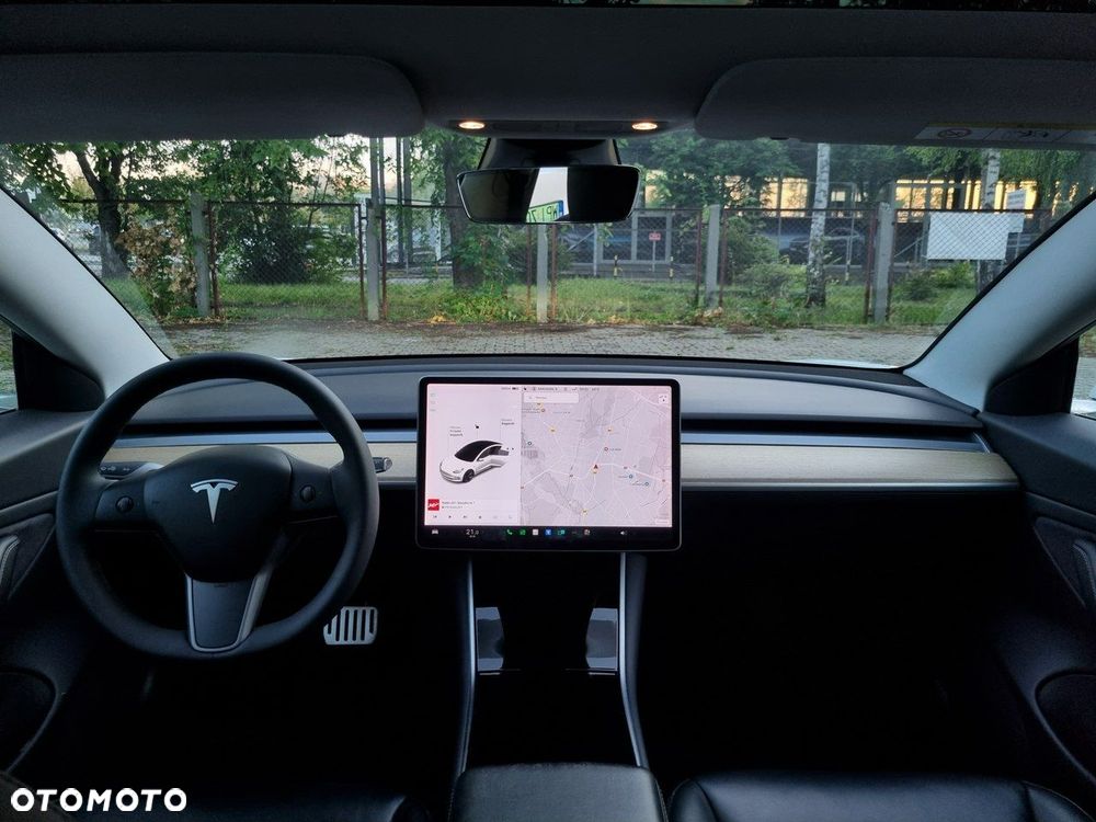 Tesla Model 3 Langstreckenbatterie Allradantrieb Dual Motor - 23