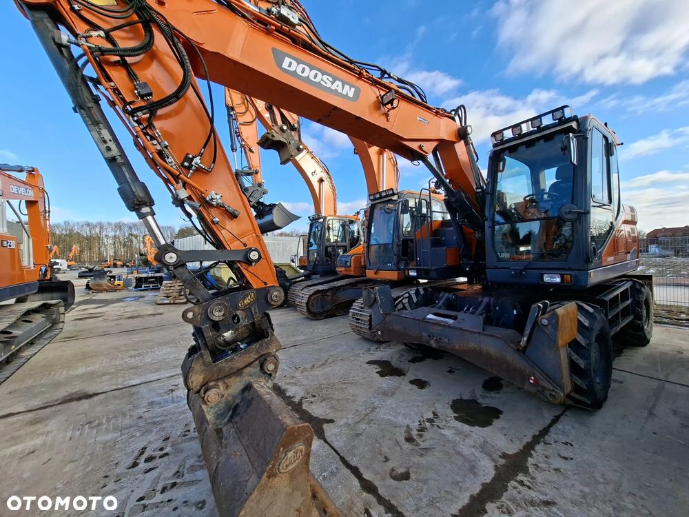 Doosan DX165W-5 - 4
