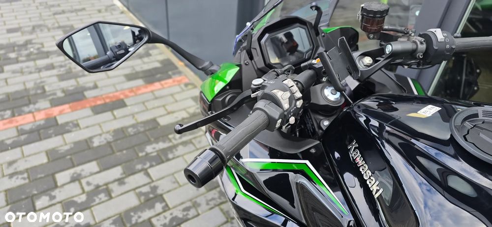 Kawasaki Ninja 1000 SX - 31