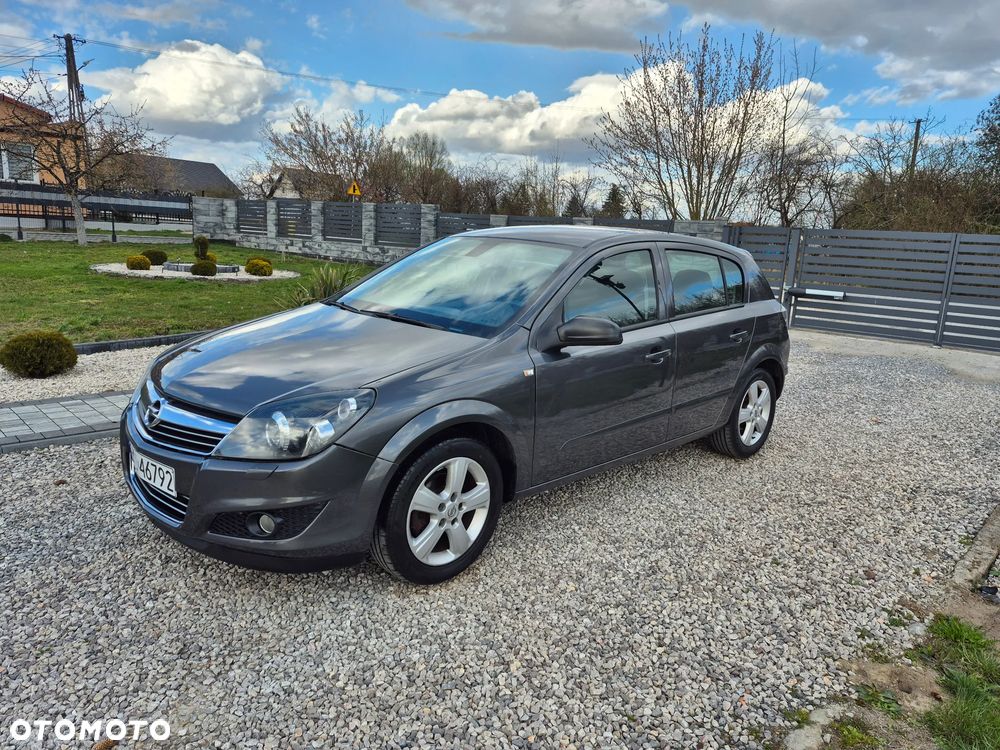 Opel Astra 1.4 Edition 111 Jahre - 14