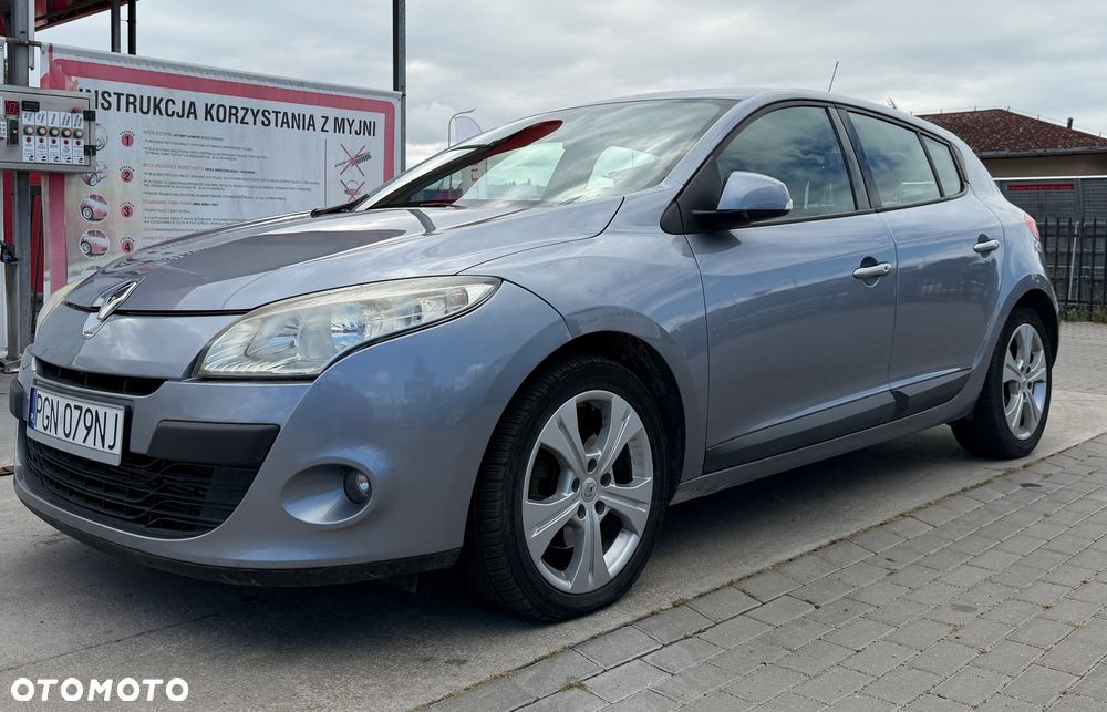 Renault Megane TCe 180 Dynamique - 1