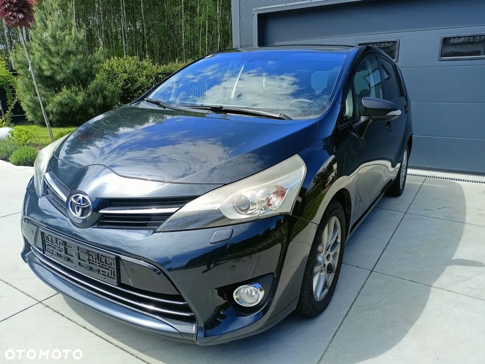 Toyota Verso 1.6 D-4D 5-Sitzer Start/Stop Skyview Edition - 2