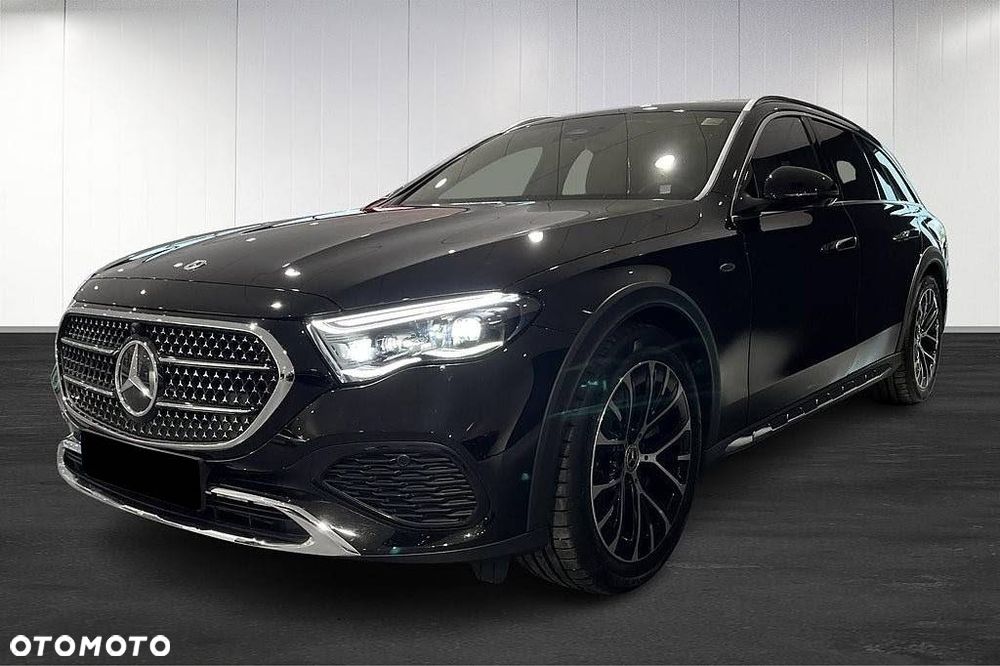Mercedes-Benz Klasa E 300 de PHEV 4-Matic All-Terrain Avantgarde 9G-Tronic - 1