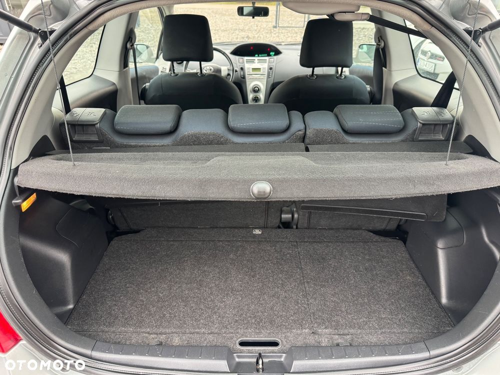Toyota Yaris 1.3 Sol Premium - 15
