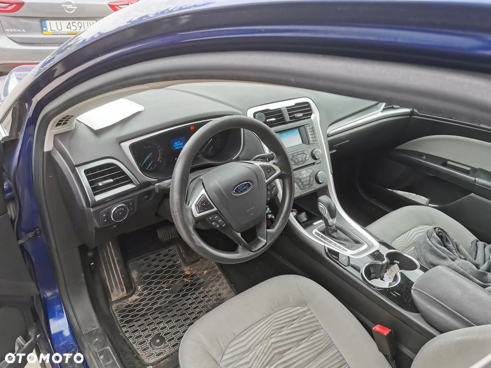 Ford Fusion - 5