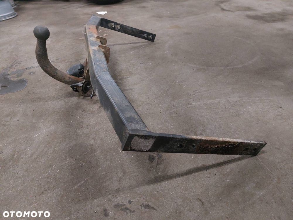 HAK HOLOWNICZY BRAK TABLICZKI + WIĄZKA SKODA OCTAVIA I FL HB 5D - 2