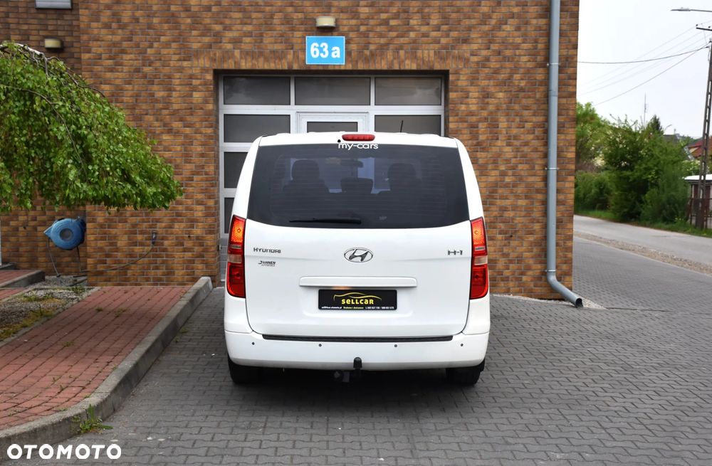 Hyundai H-1 2.5 CRDi Travel Comfort - 31