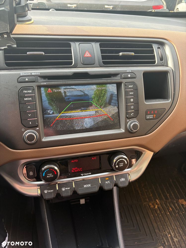 Kia Rio - 9