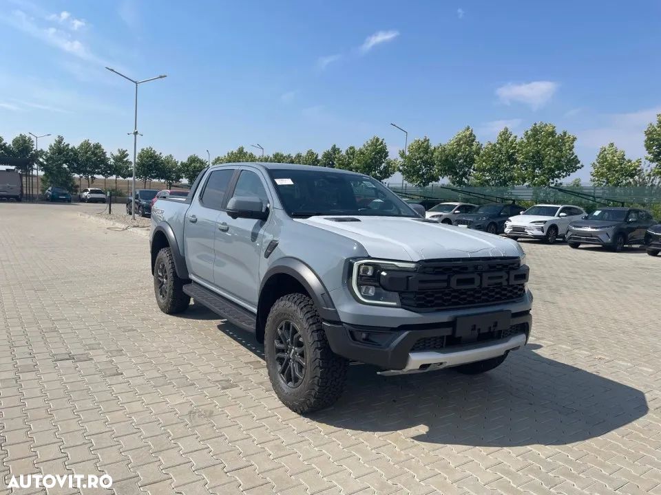 Ford Raptor - 1