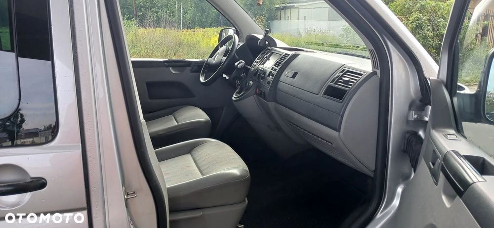 Volkswagen Transporter Caravelle Lang (7.Si.) Autm DPF - 8