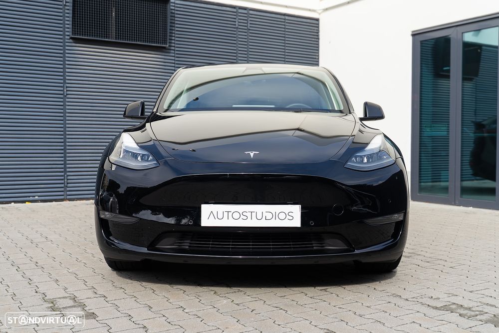 Tesla Model Y Performance Dual Motor AWD - 6