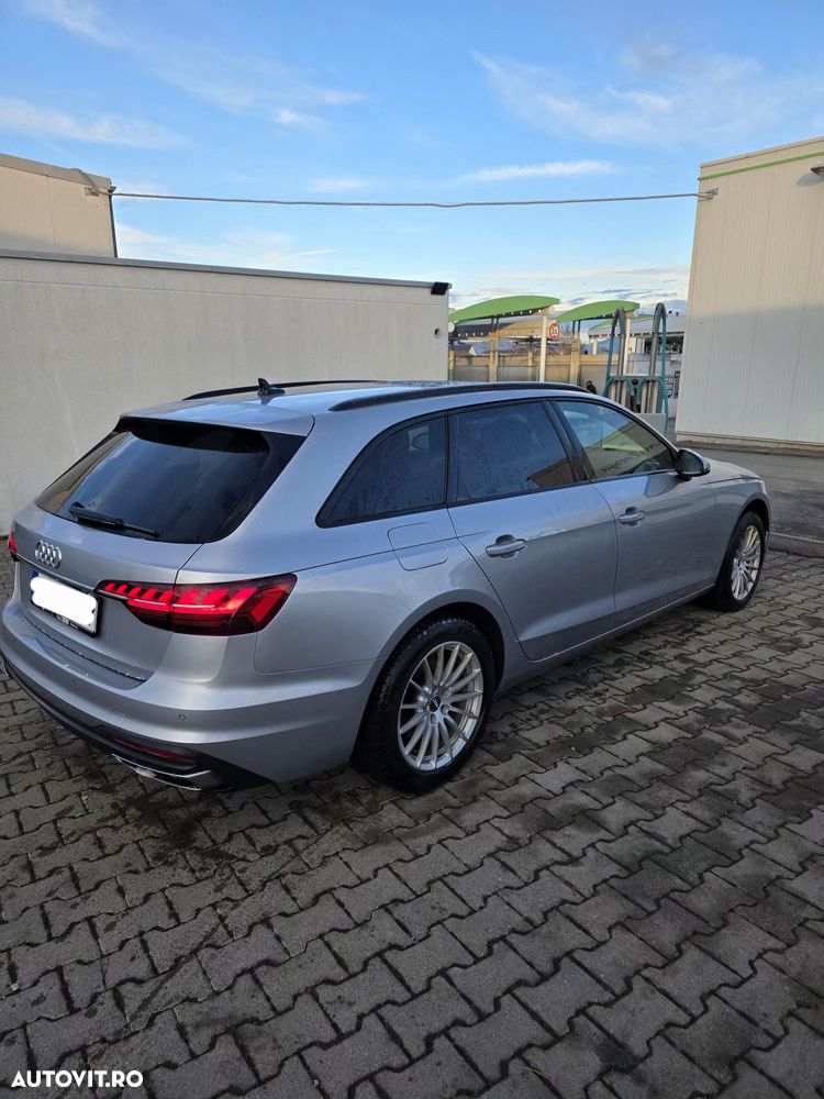 Audi A4 Avant 40 TDI S tronic - 4