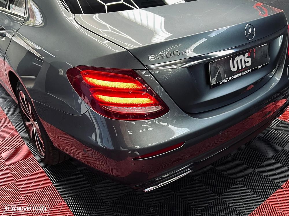 Mercedes-Benz E 300 de Exclusive Line - 14