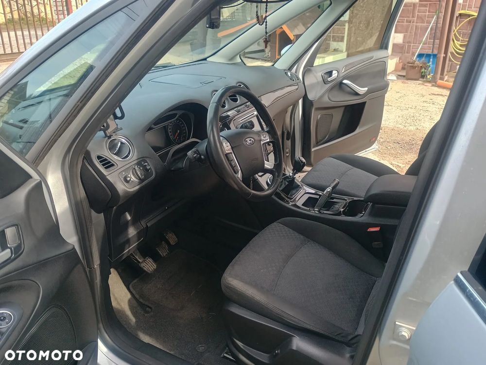 Ford Galaxy 2.0 TDCi Ghia - 15