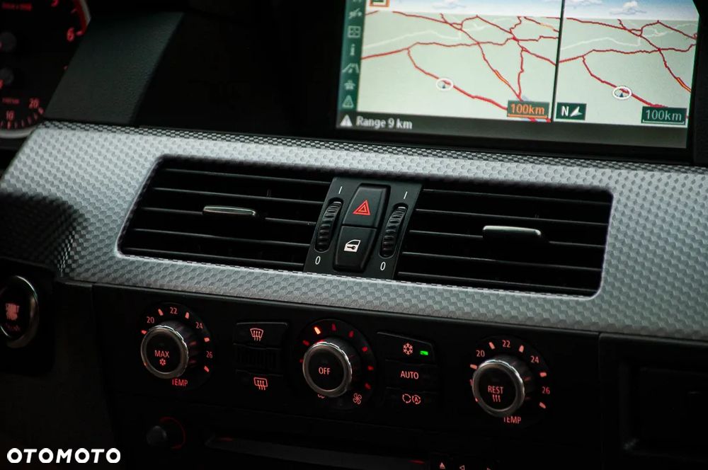 BMW Seria 5 530i SMG - 33